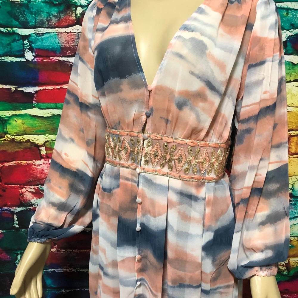 Beautiful button up cover